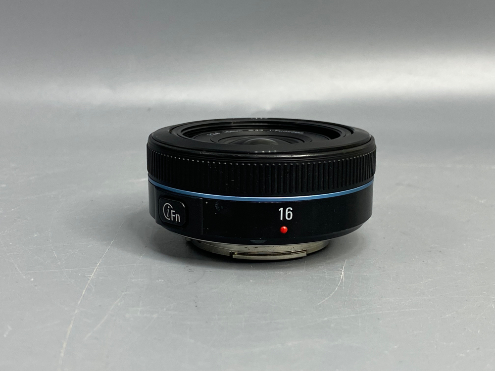 Samsung 16mm f/2.4