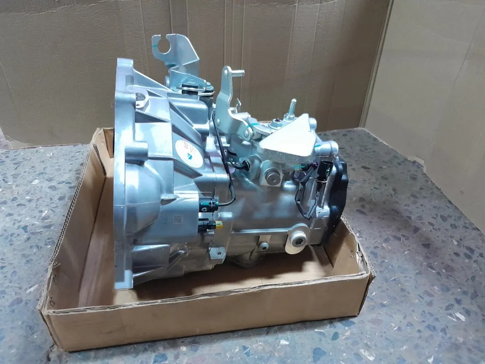 Коробка передач в сборе L5MF25C2 Lifan Murman (820)