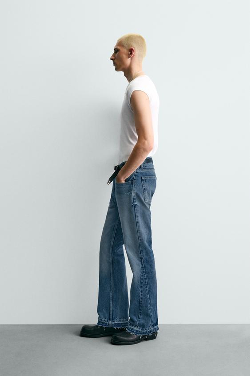 ZARA ДЖИНСЫ FLARE FIT, ВЫЦВЕТШИЙ СИНИЙ