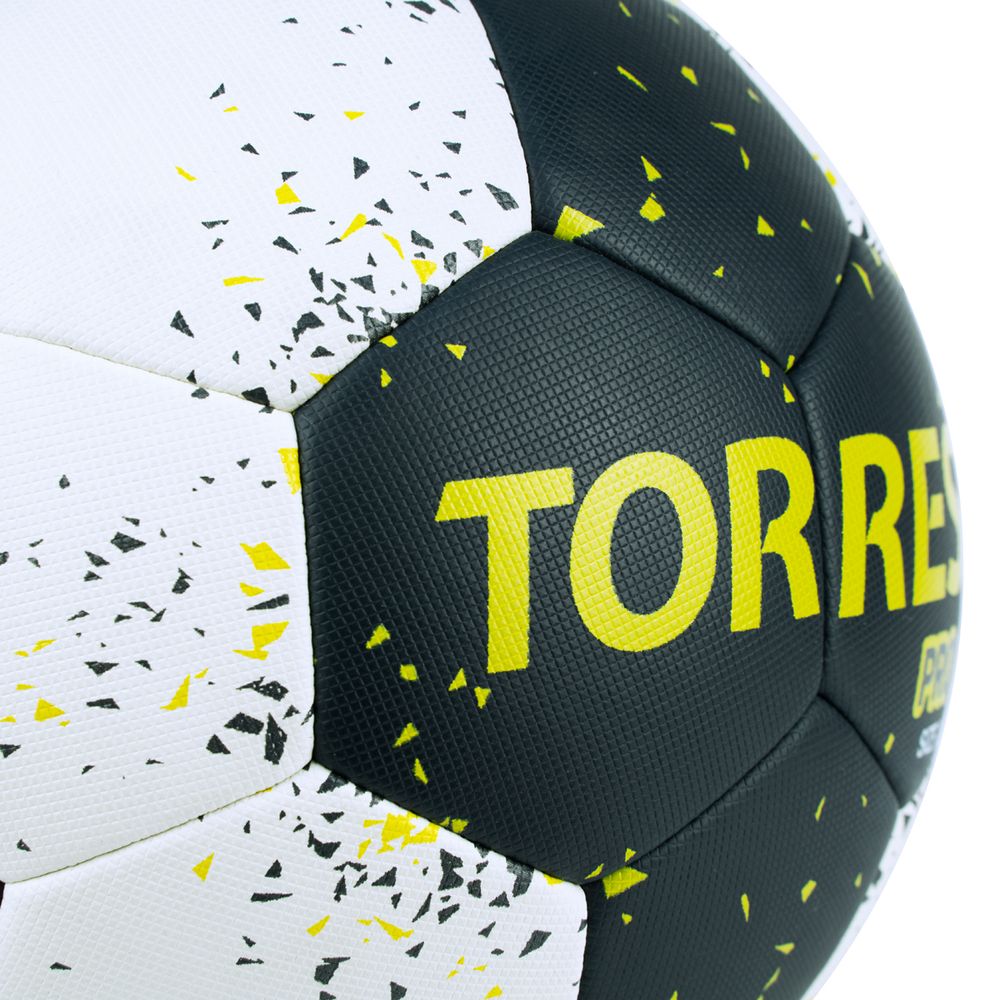 Мяч ганд. TORRES PRO, H32161, р.1, ПУ, 4 подкл. слоя, гибрид. сшивка, черно-бел-желт