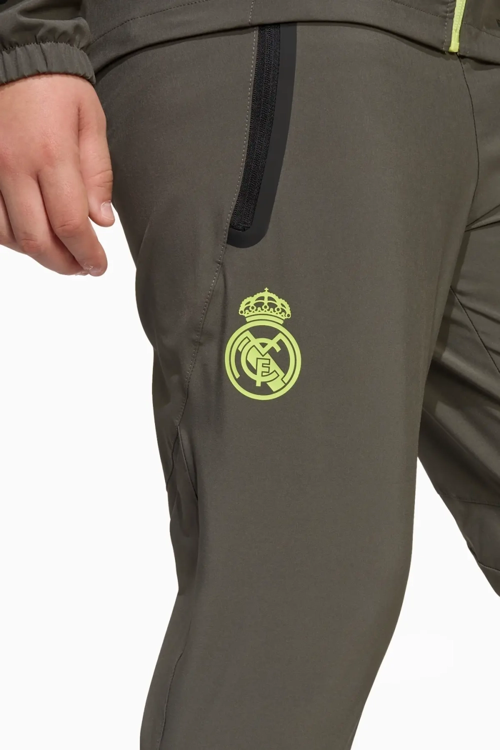 Штаны adidas Real Madrid 25/26 Competition Vis Tech Travel Junior - зеленый