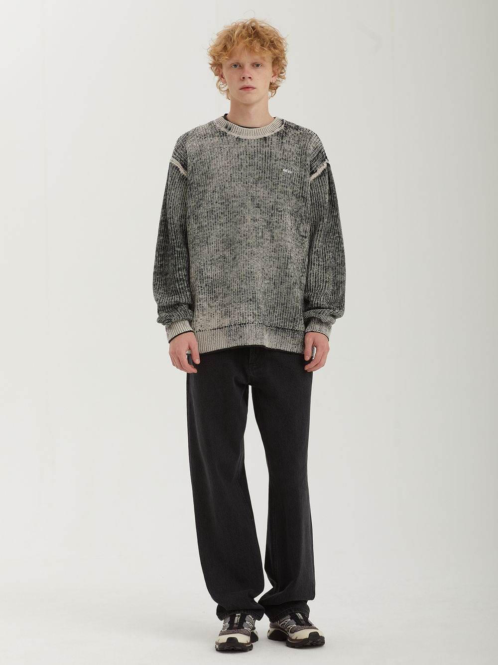 Мужской Свитер (Round-neck) Obey Spray Effect