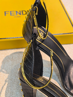 Туфли Fendi