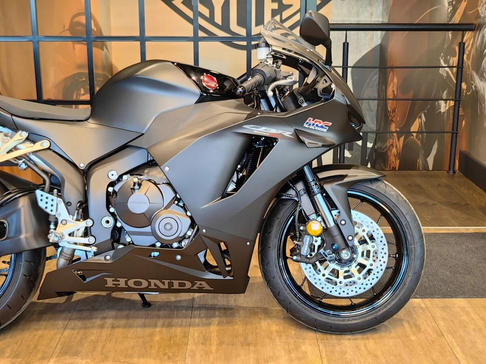 Honda CBR 600RR, 2025 (Black)
