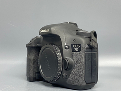 Canon EOS 7D