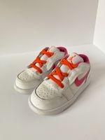 Кроссовки Nike, 24
