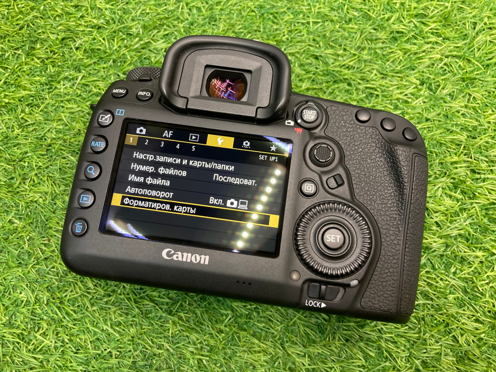 Canon 5D Mark IV 2.200 кадров