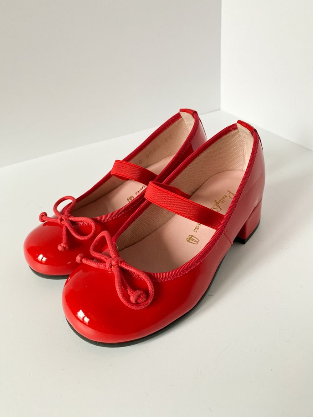 Лаковые туфли Pretty Ballerinas, 25