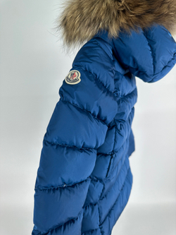 Пуховик Moncler