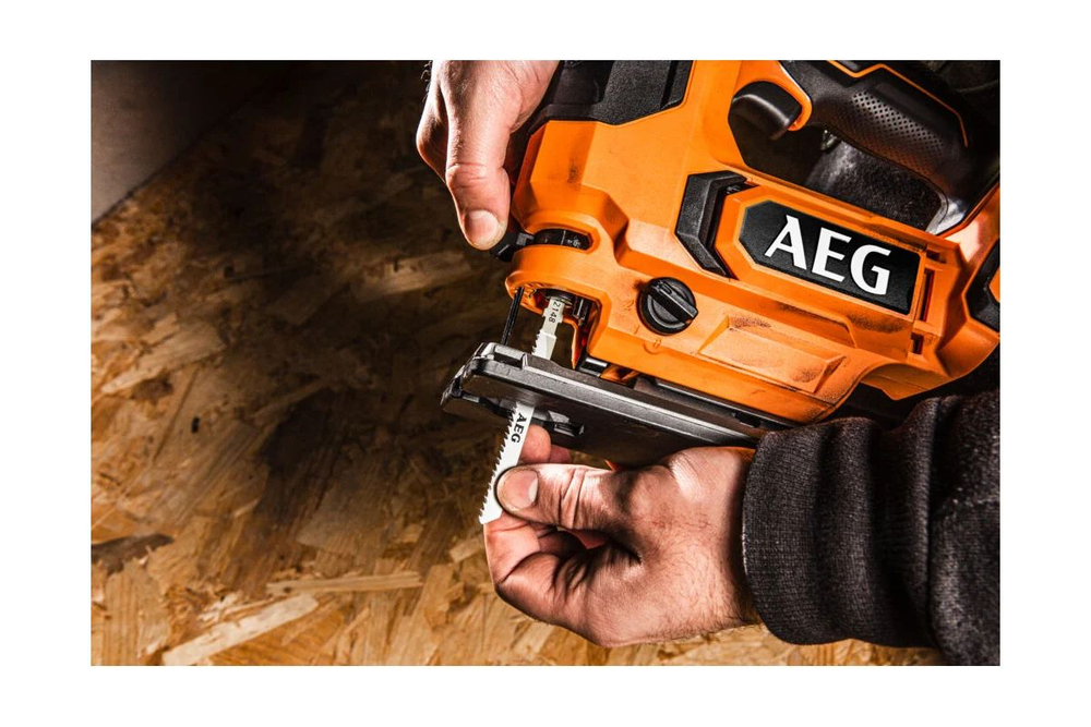 Лобзик AEG STEP 100X 4935451000