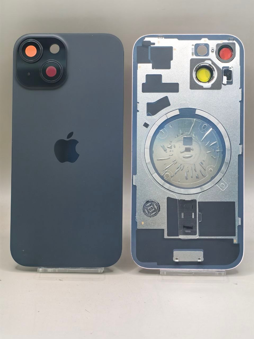 Крышка iPhone 15 Black/ Черная ориг