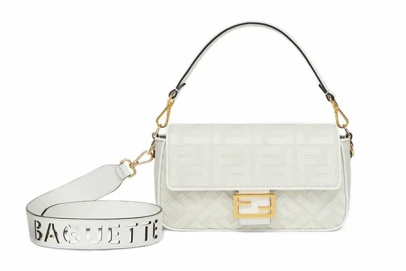 Сумка через плечо Fendi Baguette с логотипом FF белый