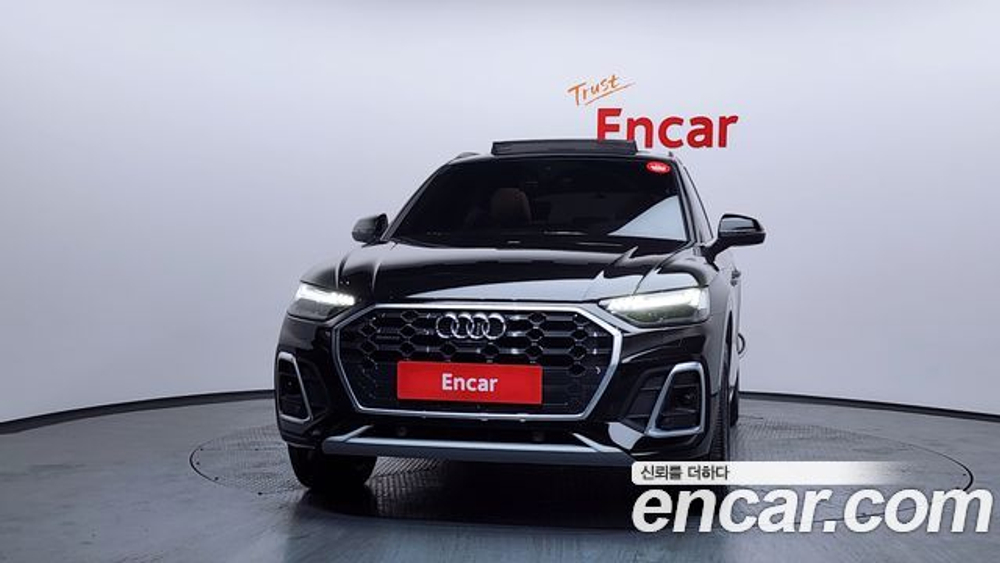 Audi Q5 45 TFSI Quattro Premium — 2021