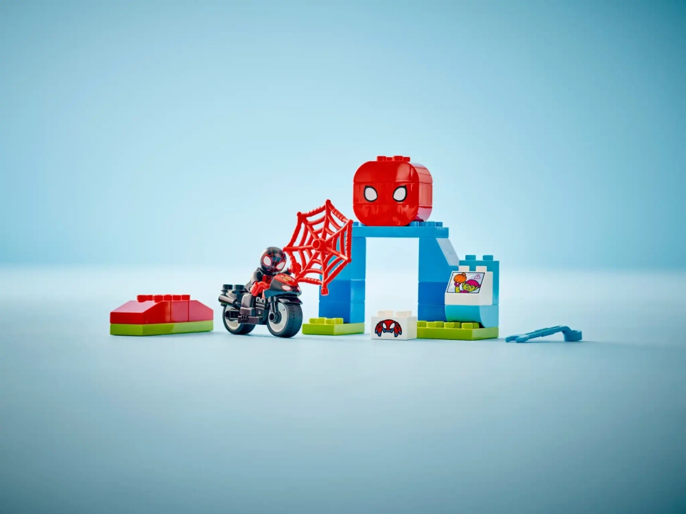 Конструктор LEGO Duplo 10424 Человек-паук: Приключение на мотоцикле