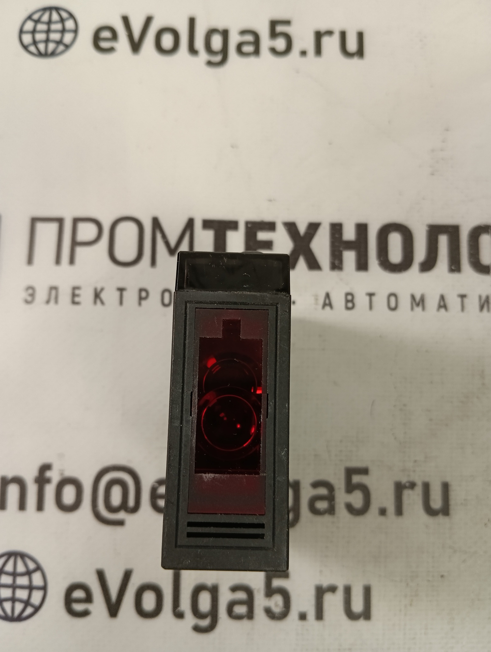 Omron E3JM-10L б/у