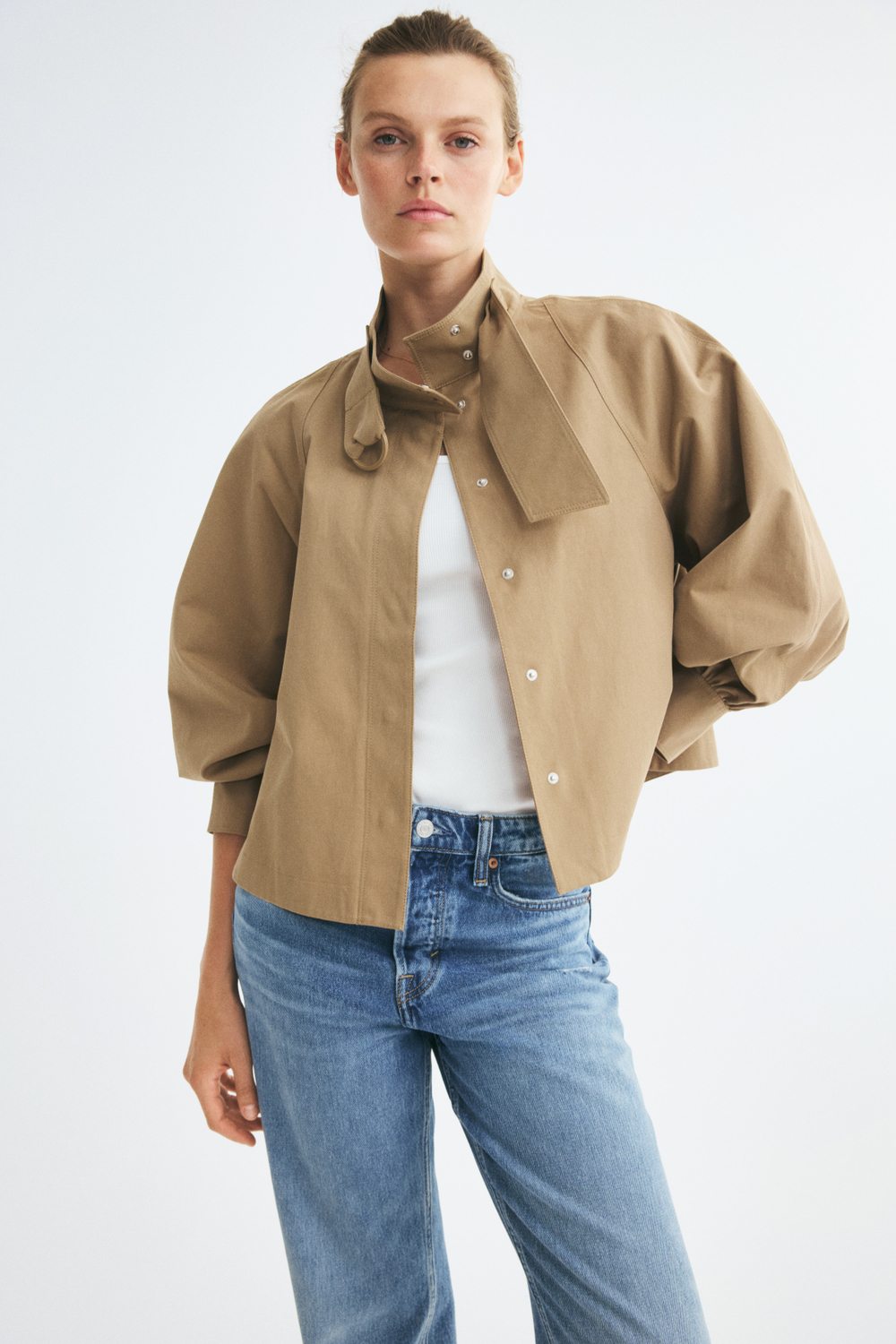 Куртка оверсайз из габардина — Светло-бежевый - H&M