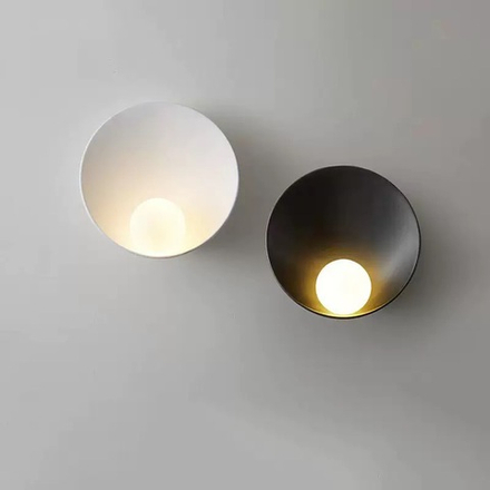 Wall design lamp Musa by Vibia