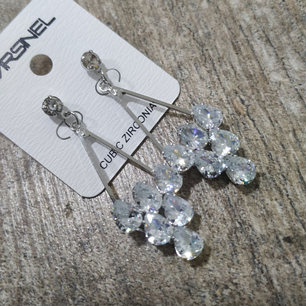 Серьги-гвоздики Cubic Zirconia подвеска ромб 6 кристаллов капля цвет прозрачный металл серебристый
