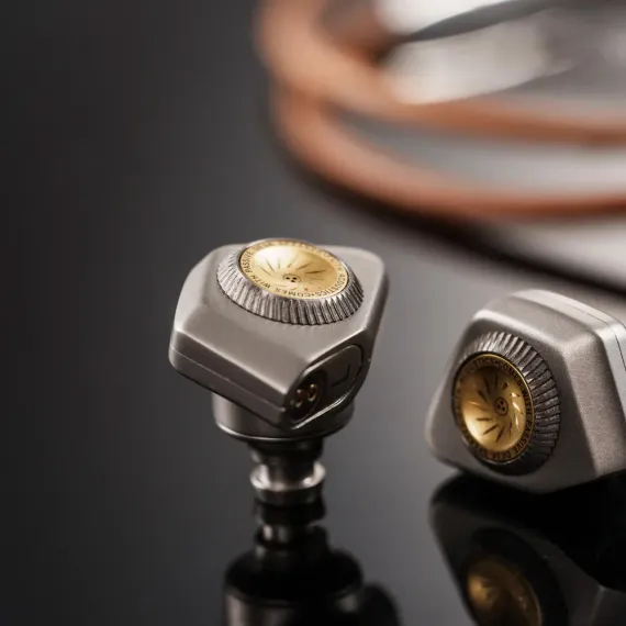 Faith Audio Labs E1000 Titanium