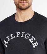 Футболка HILFIGER ARCHED TEE Tommy Hilfiger - темно-синий(MW0MW34432)