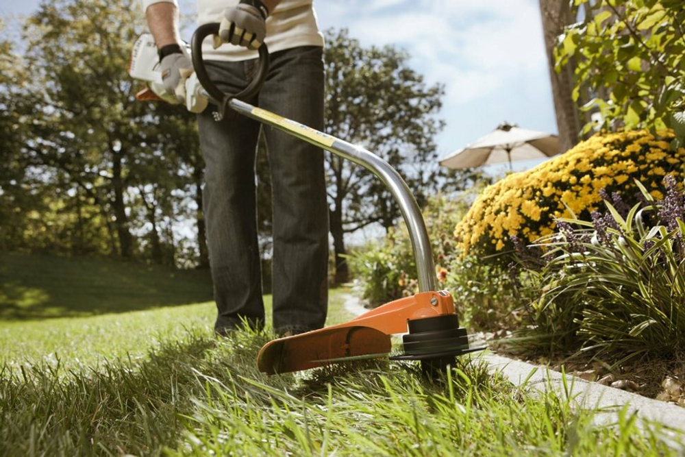 Мотокоса Stihl FS 38 AutoCut C6-2 4140-012-2315, двухтактный двигатель, оранжевая