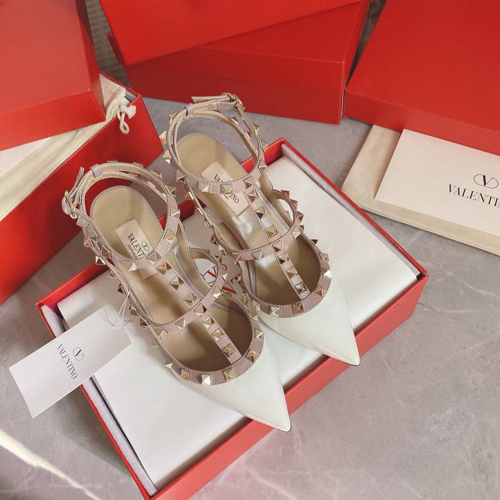 Туфли Valentino Garavani Rockstud