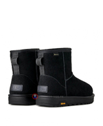UGG MEN'S CLASSIC MINI GTX Boot Black