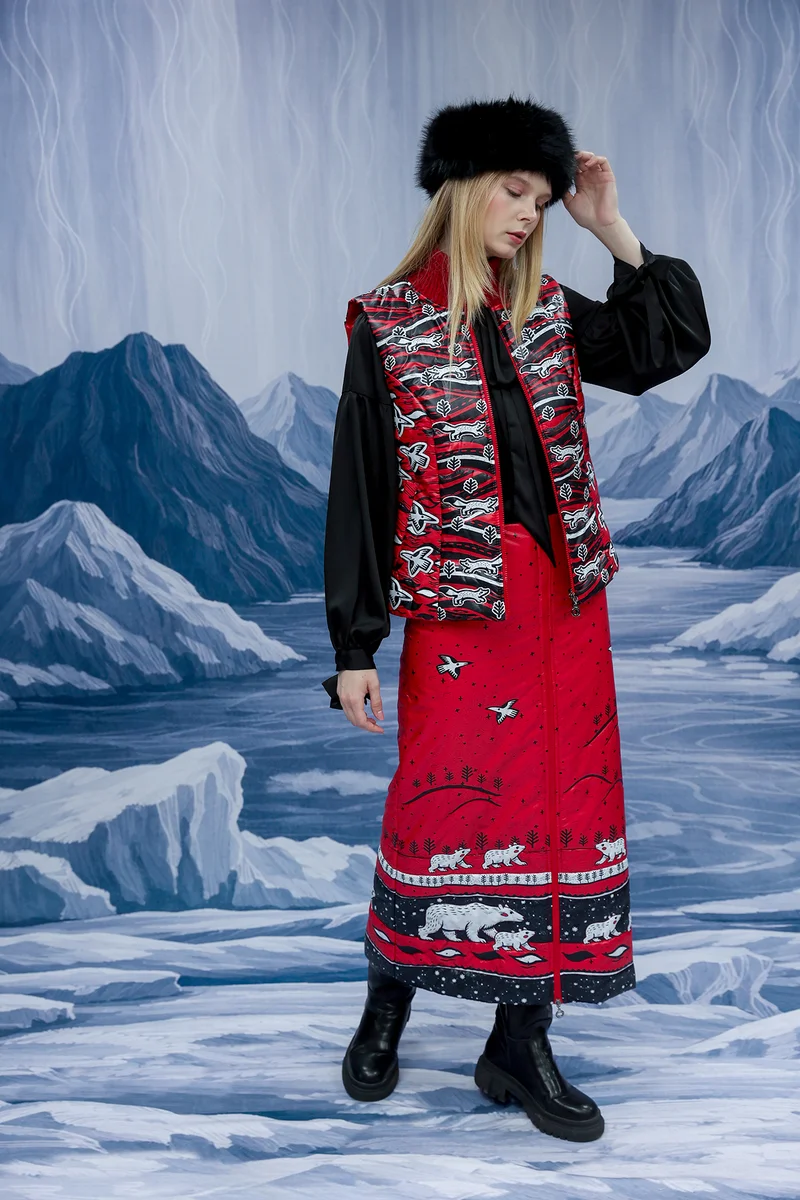 Vest “Emiralda-2. Where the World Begins” (D. Gerasimova)