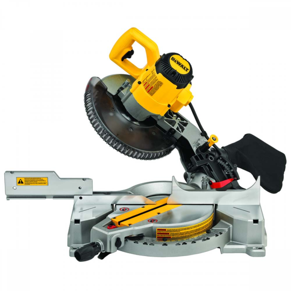 Торцовочная пила DeWalt DWS713