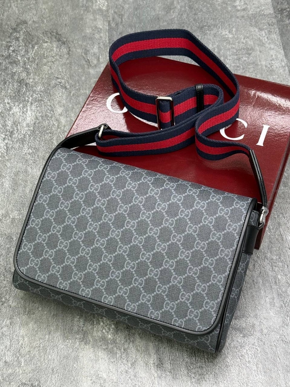 Сумка через плечо Gucci