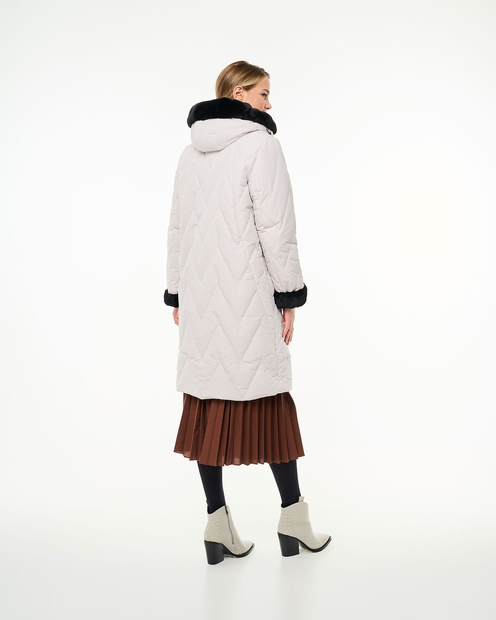Пальто женское 3156-115/FUR-FW22 Dixi Coat