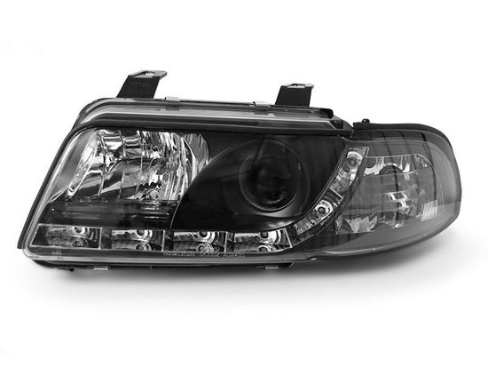 Фары передние BLACK для AUDI A4 01.99-09.00