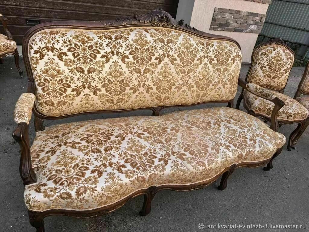 Диван прямой