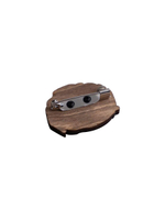 Значок AUGUST WOOD AW_M10 "Сосуд Гигеи"