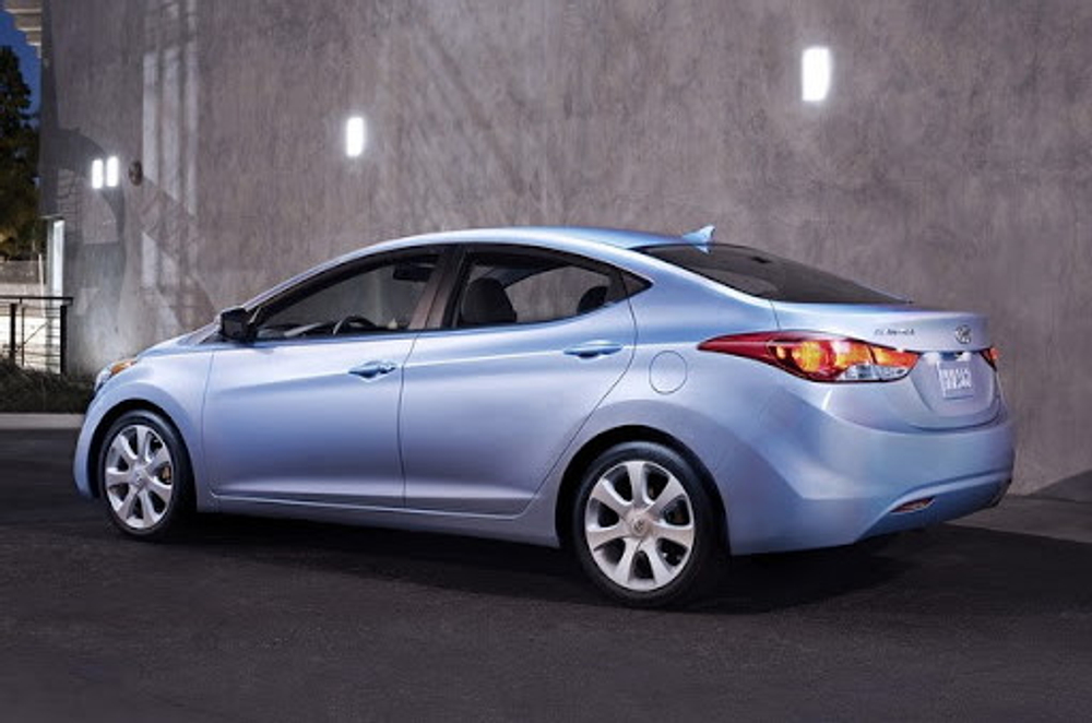 Порог правый Hyundai Elantra 2010-2015 (1мм)