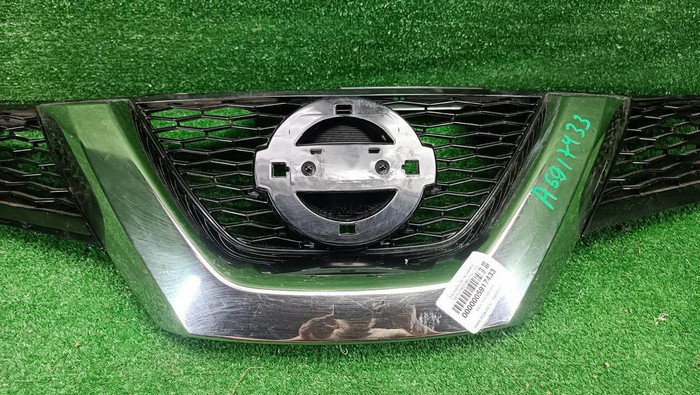 Решетка радиатора Nissan X-Trail T32 (2013-2019)