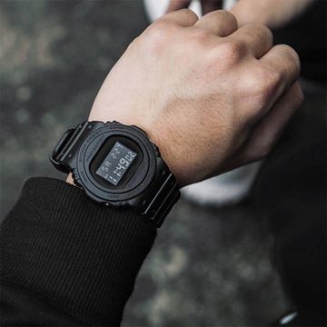 Наручные часы Casio G-Shock DW-5750E-1BDR