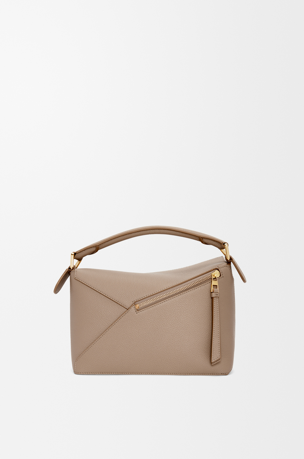 Loewe Маленькая сумка Puzzle Edge из мягкой зернистой телячьей кожи, песочный