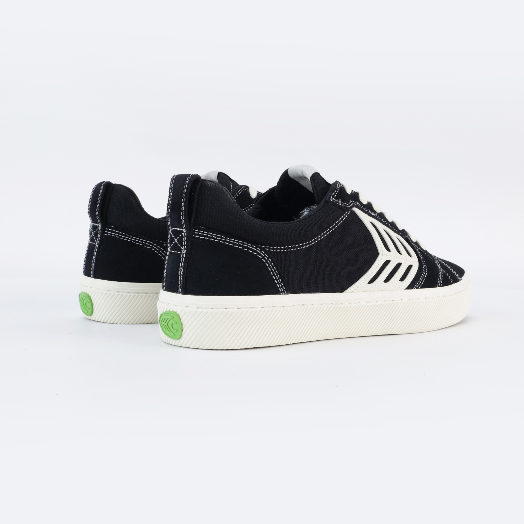 Cariuma Catiba Pro (black contrast thread) артикул: - купить в магазине Дайс