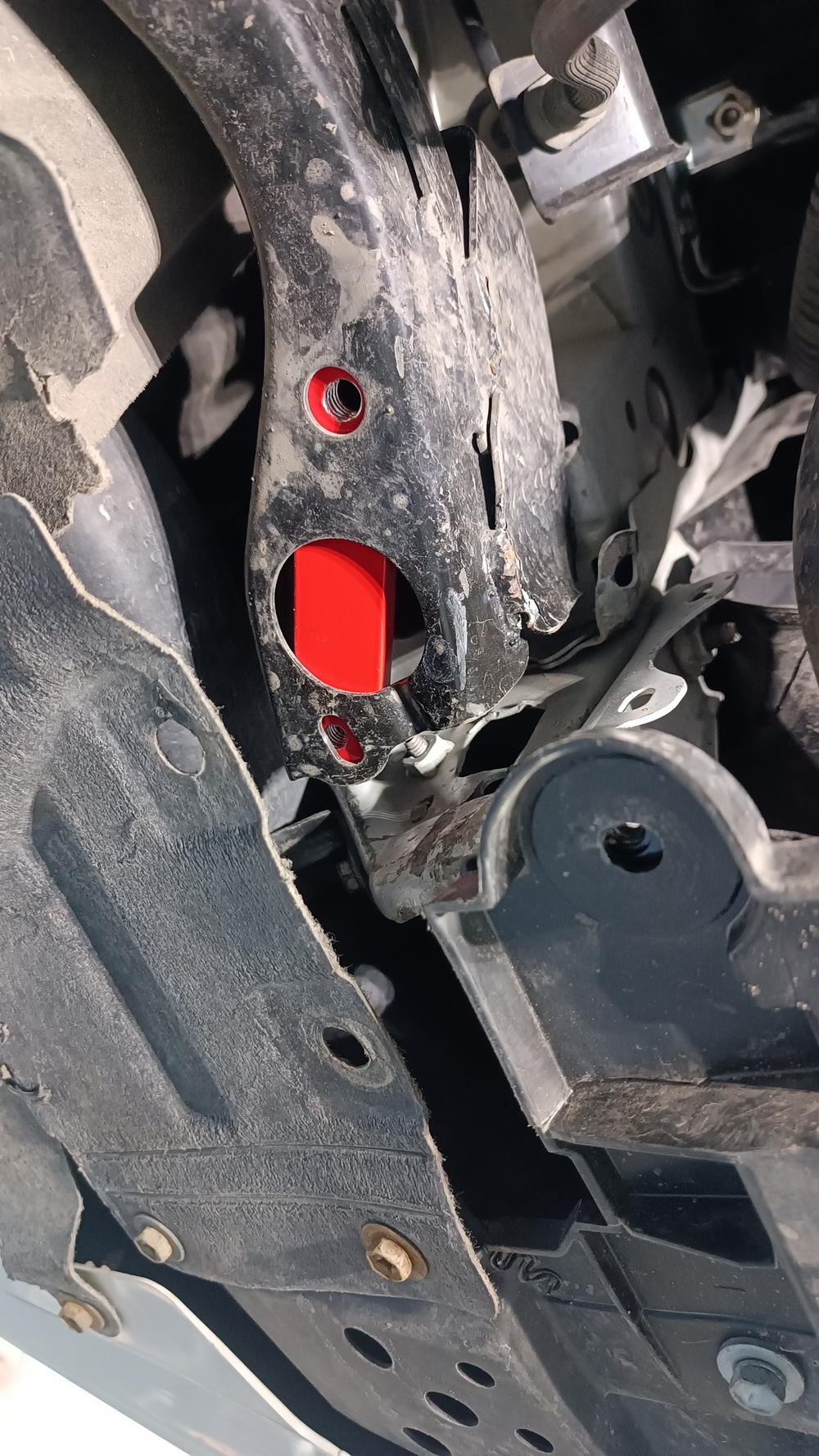 Распорка передняя нижняя Toyota Yaris 4 GR (ПОД ЗАКАЗ)
