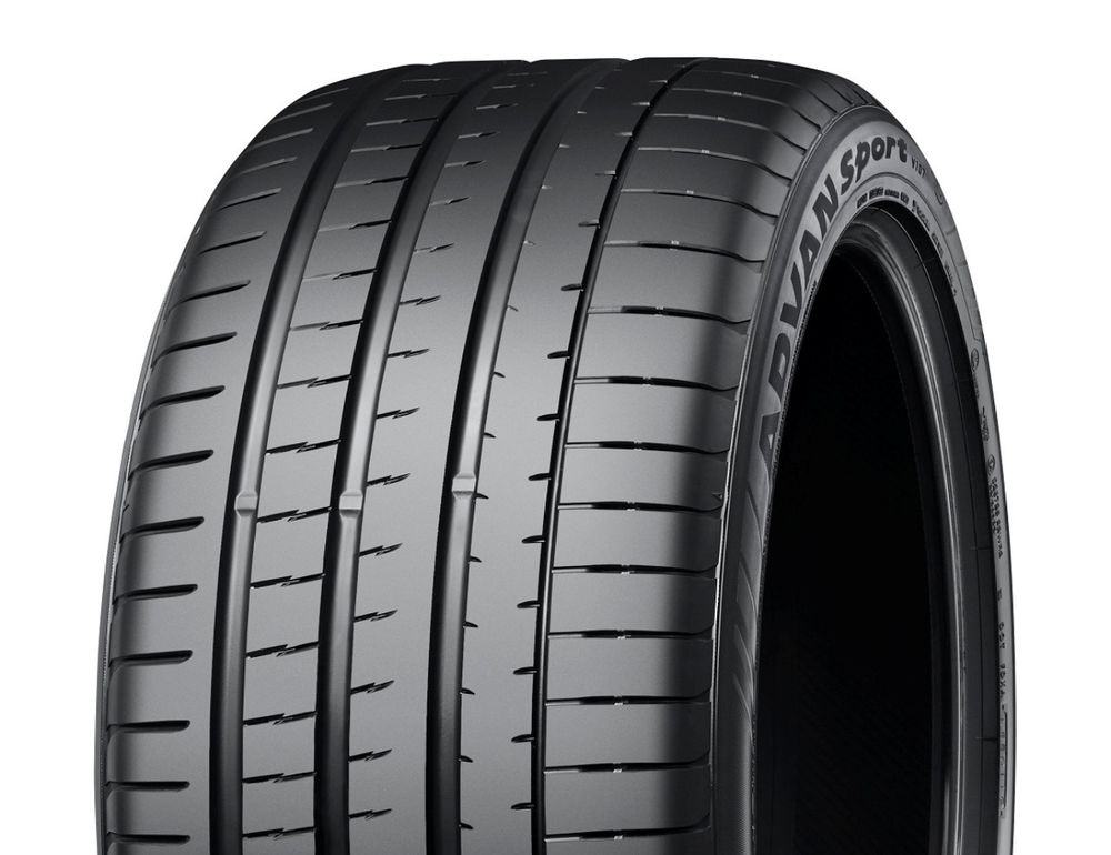 YOKOHAMA Advan Sport V107 245/35R21 96Y