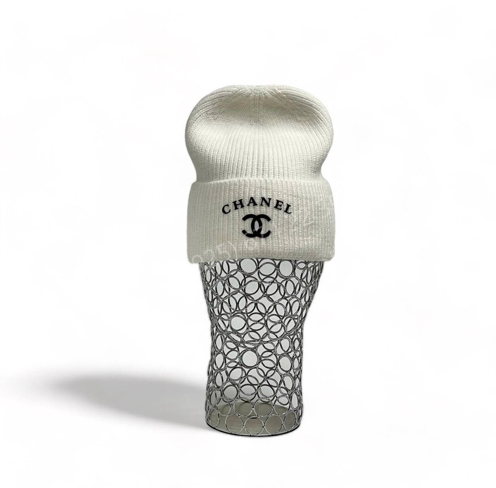 Шапка CHANEL