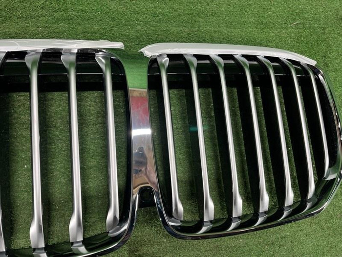 Решетка радиатора BMW X7 G07 (2019-2022)