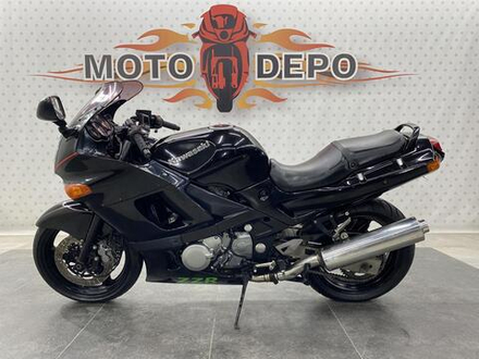 Kawasaki ZZ-R400 2001