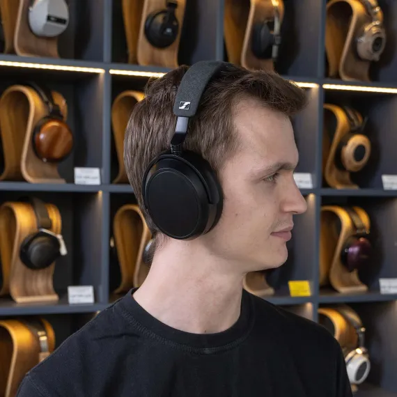 Sennheiser Momentum 4 Wireless Black