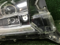 Битая Фара правая Land Cruiser 200 15-21 LED Black
