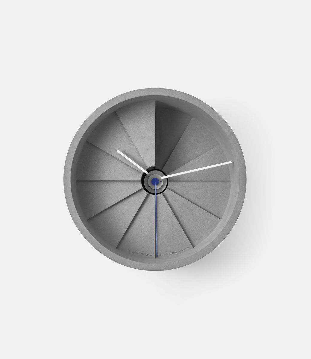 22 Studio 4th Dimension Wall Clock 150mm (Синий) — настенные часы из бетона