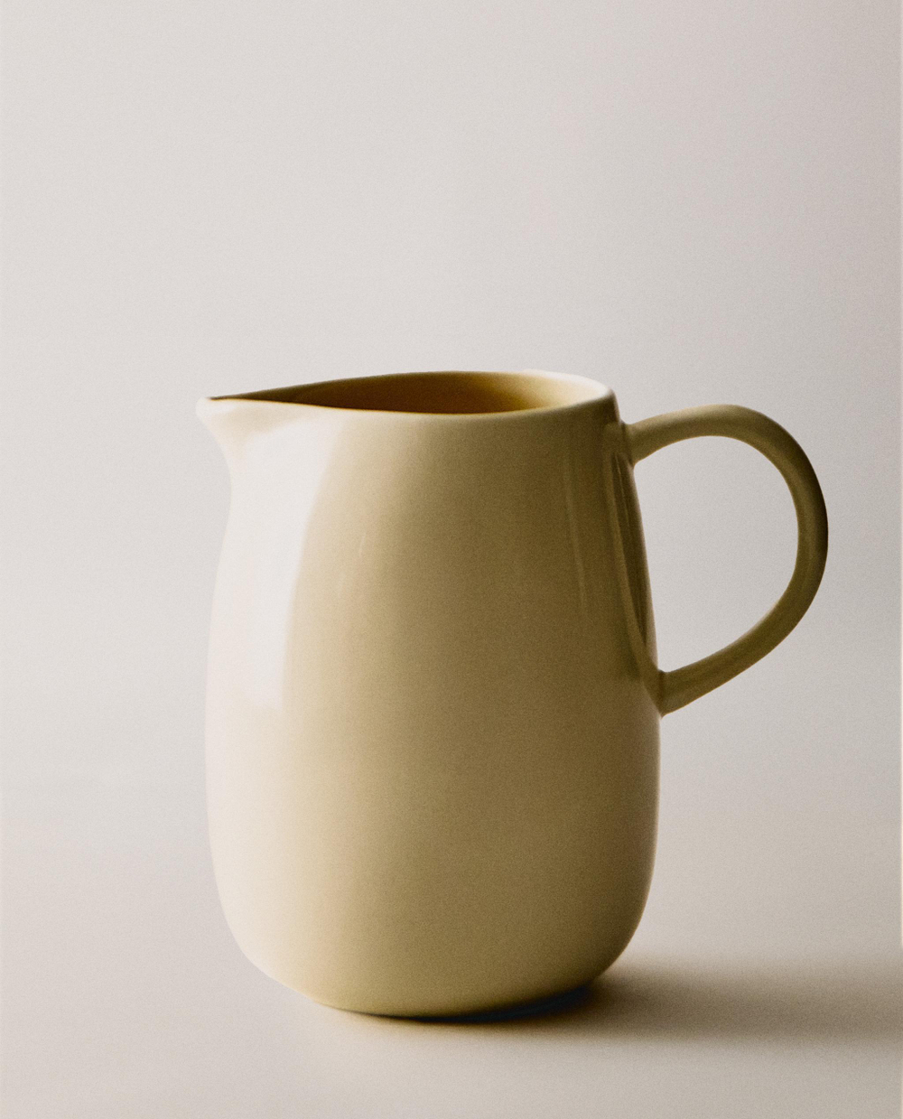 кувшин из каменной керамики Zara Home