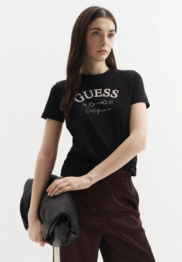 Футболка женская GUESS