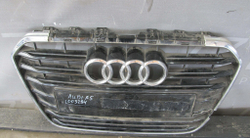 Решетка радиатора Audi A6 (C7) 11-14 Б/У Оригинал 4g0853653k